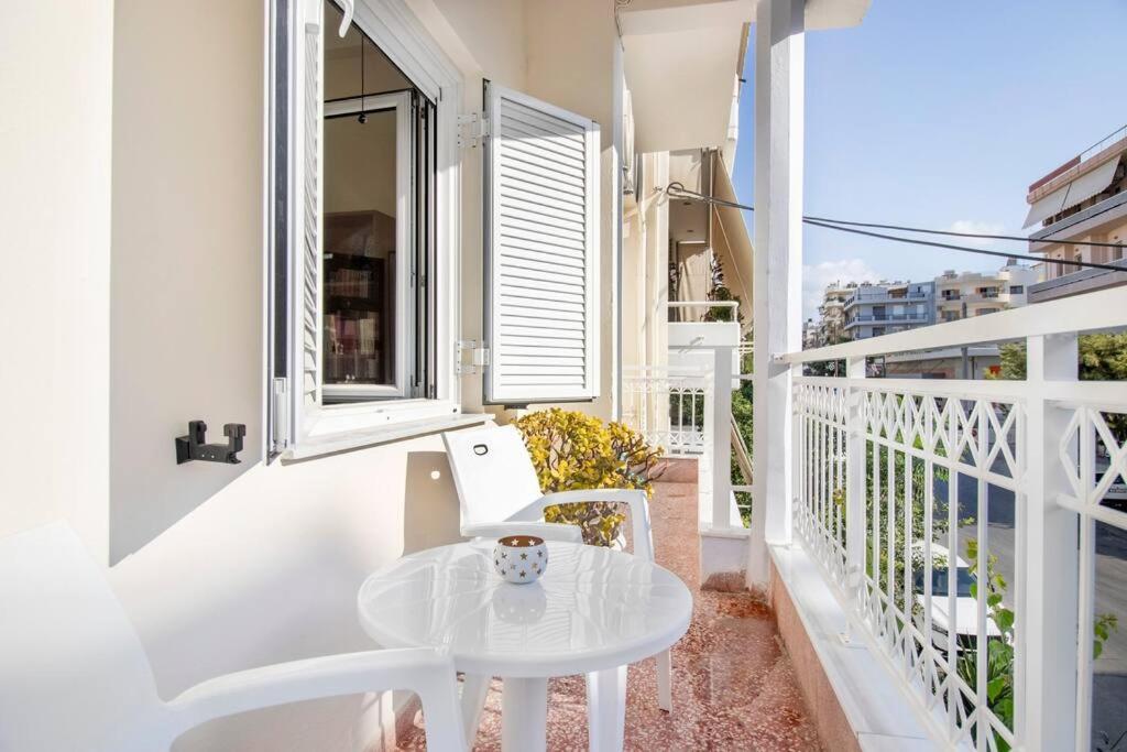 Vintage Charm Apt Near Centre 이라클리온 외부 사진