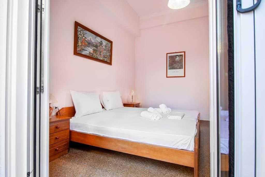 Vintage Charm Apt Near Centre 이라클리온 외부 사진