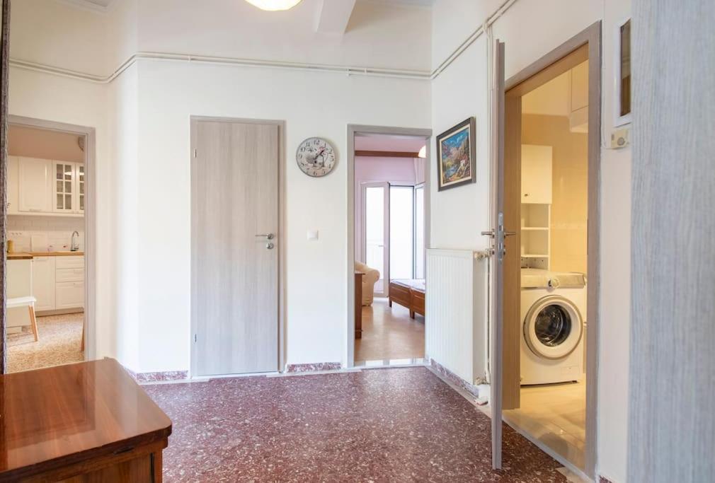 Vintage Charm Apt Near Centre 이라클리온 외부 사진